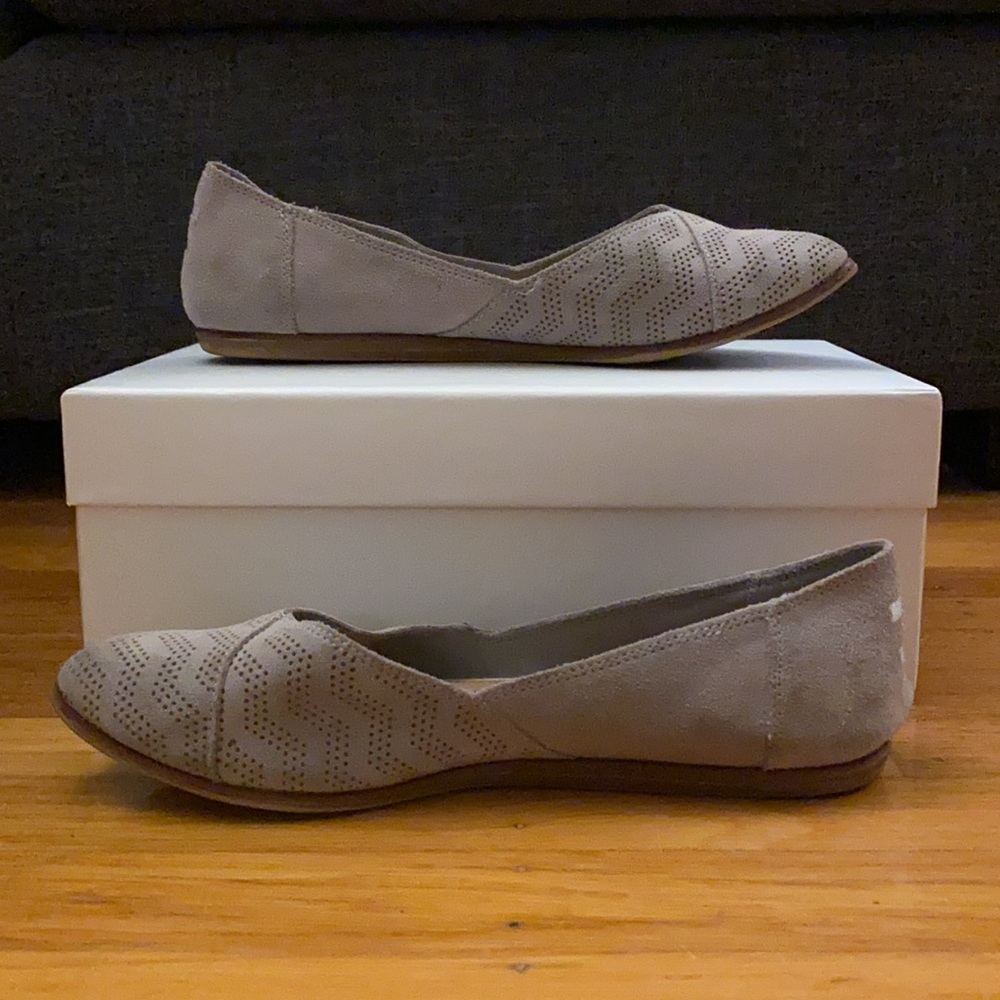 Toms slip ons - Picture 2 of 2
